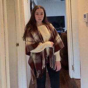 Hollister Burgundy and Cream Plaid Poncho